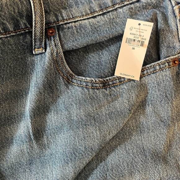 Old navy plus size women’s midrise baggy wide leg jeans size 30 NWT light wash - Picture 4 of 13
